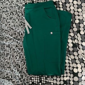 Figs Hunter green YOLA skinny pants